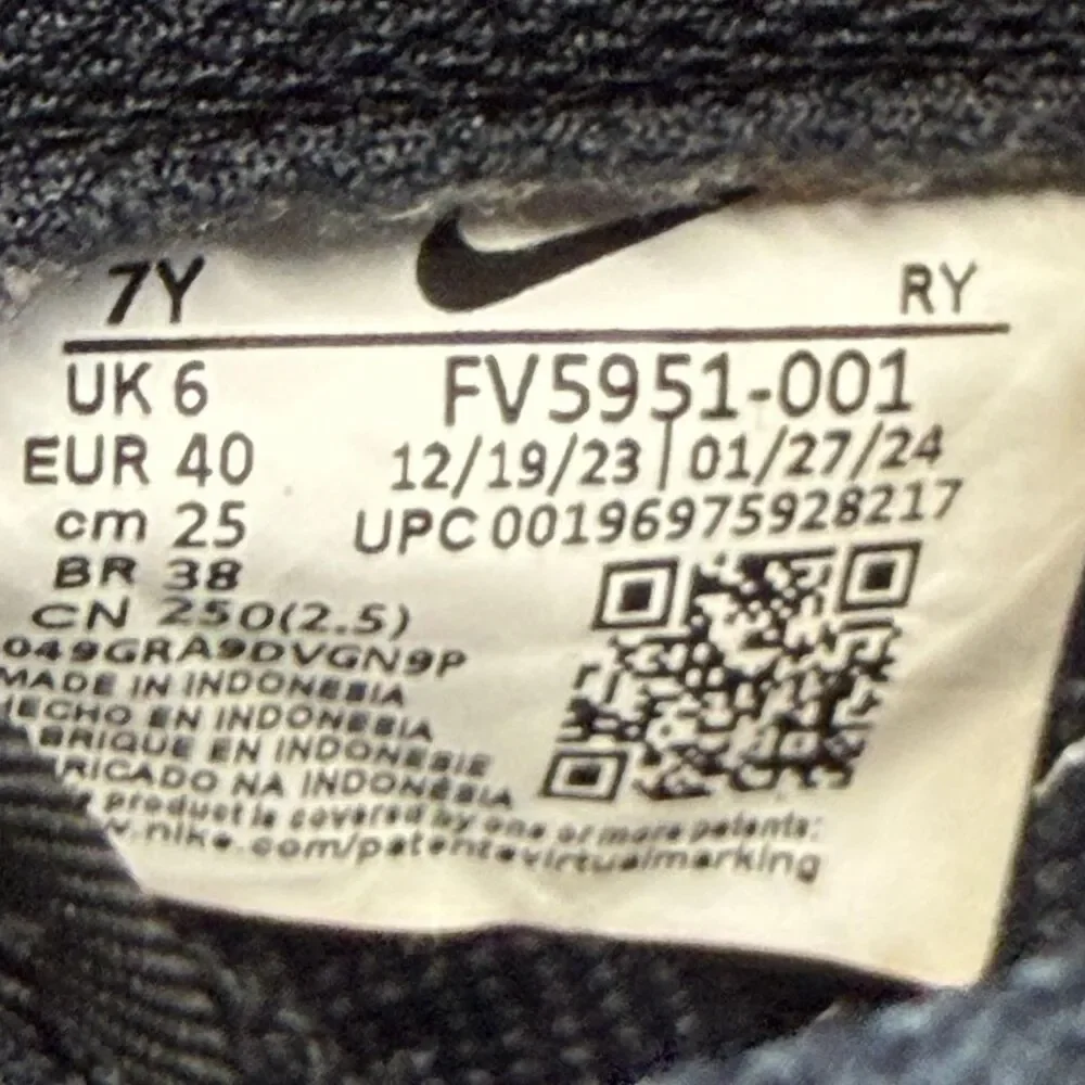 Nike Air Force 1 Low Shoes Boys Size 7Y Black Leather Casual Sneakers FV5951-001